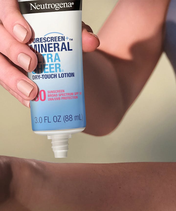 Neutrogena® Mineral Ultra Sheer® Dry-touch SPF 30 Sunscreen Lotion